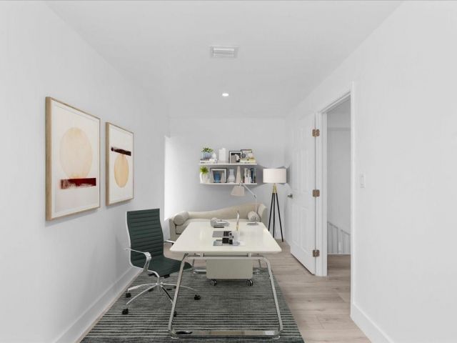 Продажа дома по адресу 257 SW 32nd Rd - фото 6280265