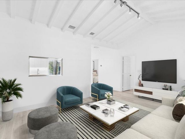 Продажа дома по адресу 257 SW 32nd Rd - фото 6280266