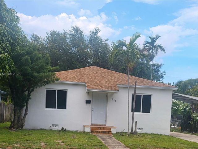 Продажа дома по адресу 511 NE 131st St - фото 6282169