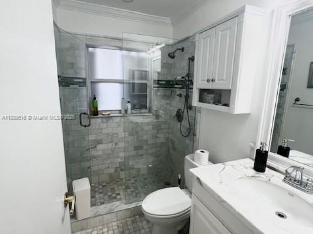 Продажа дома по адресу 4966 SW 33rd Ter - фото 6292432