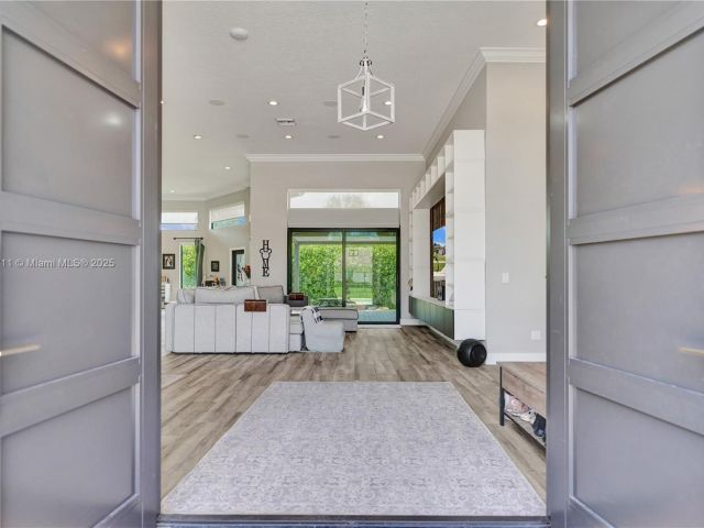 Продажа дома по адресу 17809 Southwick Way - фото 6284128