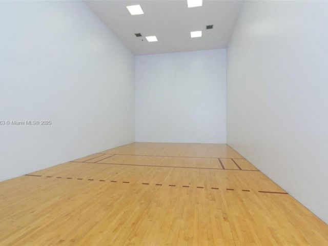 Квартира в аренду номер1111 - фото 6284849