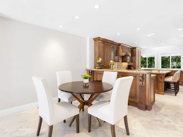 Дом в аренду по адресу 555 S Ocean Boulevard 4 - фото 6318834