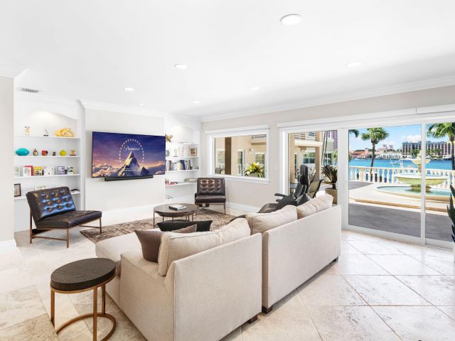 Дом в аренду по адресу 555 S Ocean Boulevard 4 - фото 6318837