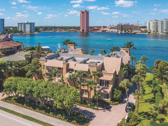 Дом в аренду по адресу 555 S Ocean Boulevard 4 - фото 6318848