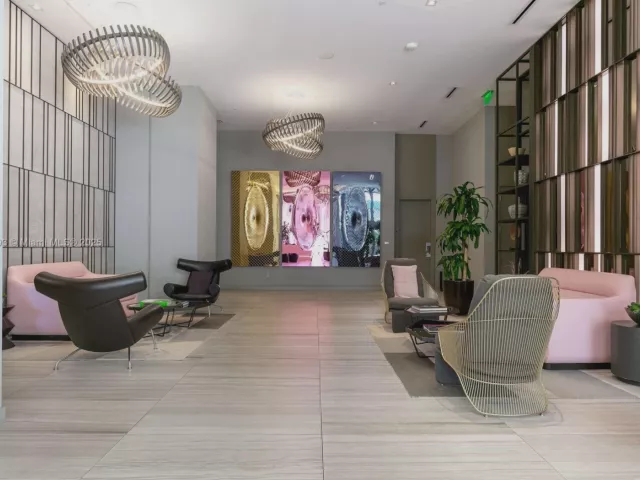 Продажа квартиры #T4105 - фото 6289063