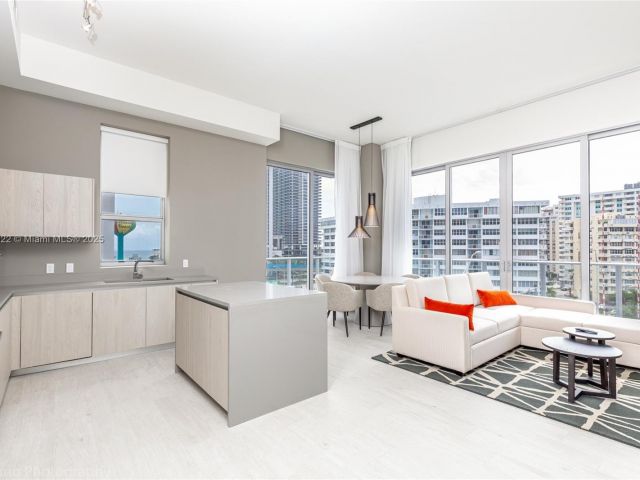 Продажа квартиры #R509 - фото 6289043