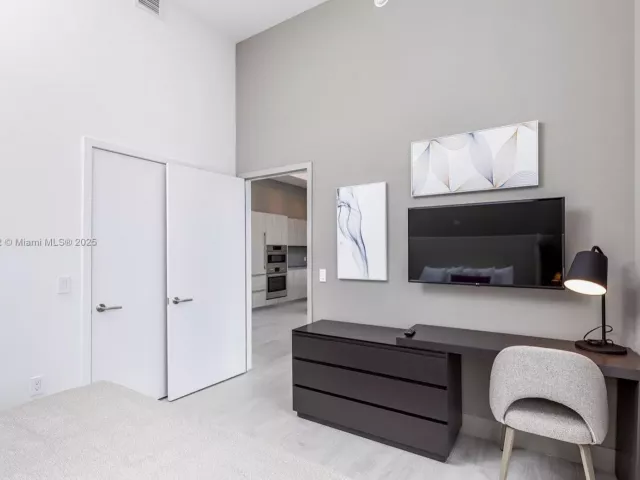 Продажа квартиры #R509 - фото 6289031