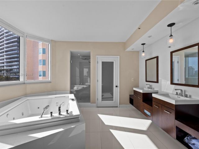 Продажа квартиры #501 - фото 6288281