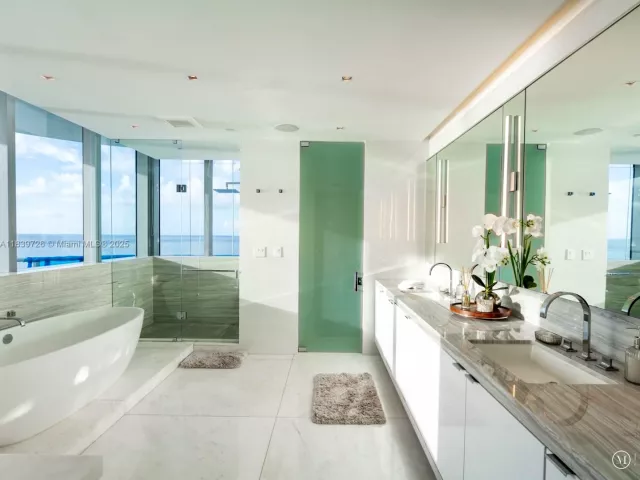 Продажа квартиры #1001 - фото 6891336