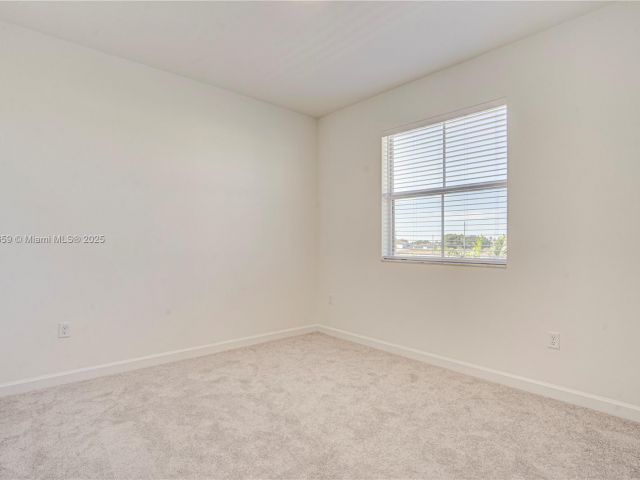 Дом в аренду по адресу  - фото 6288063