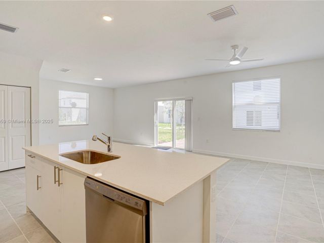 Дом в аренду по адресу  - фото 6288075