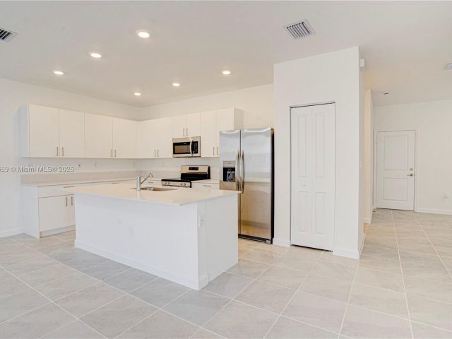 Дом в аренду по адресу  - фото 6288078