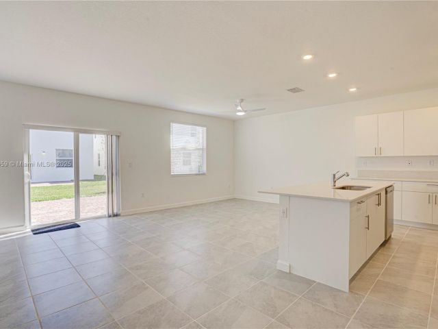 Дом в аренду по адресу  - фото 6288079