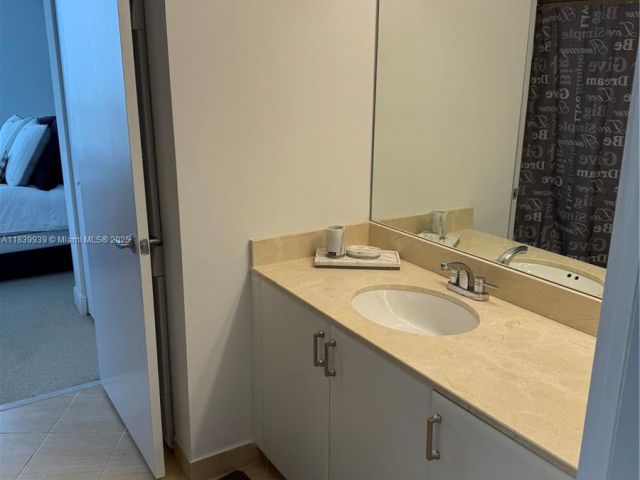 Квартира в аренду номер5114 - фото 6289755