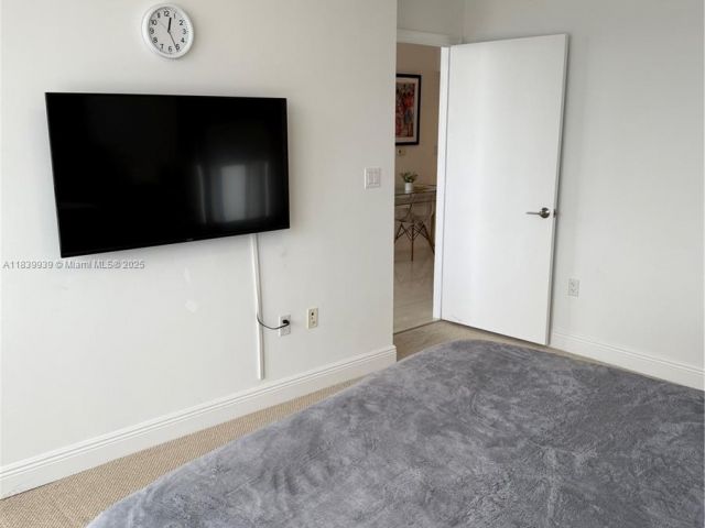 Квартира в аренду номер5114 - фото 6289763