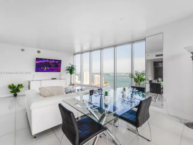 Продажа квартиры #2908 - фото 6288470