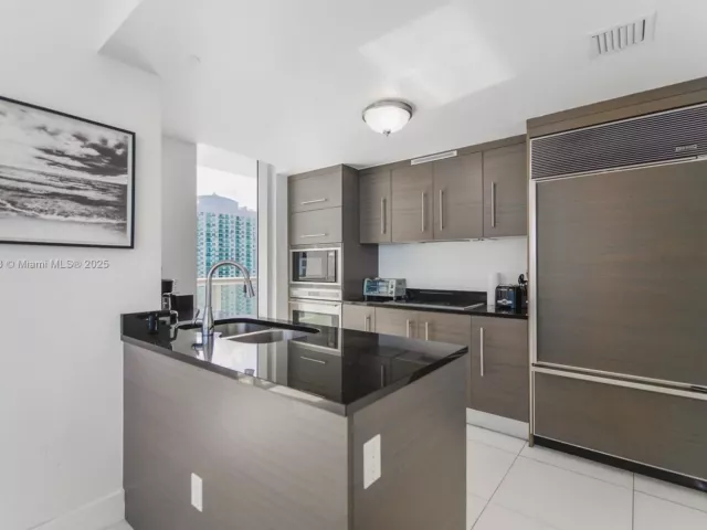 Продажа квартиры #2908 - фото 6288473