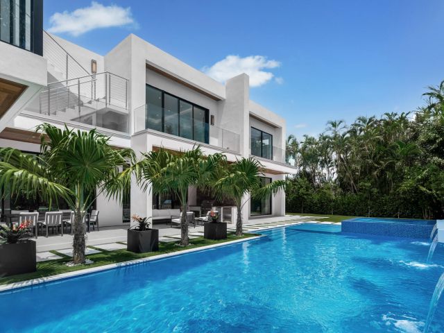 Продажа дома по адресу 141 Cortez Road - фото 6288446