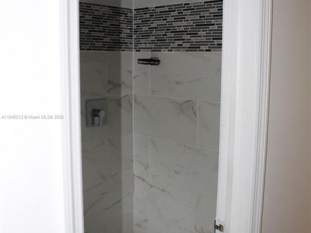 Продажа дома по адресу  - фото 6287549