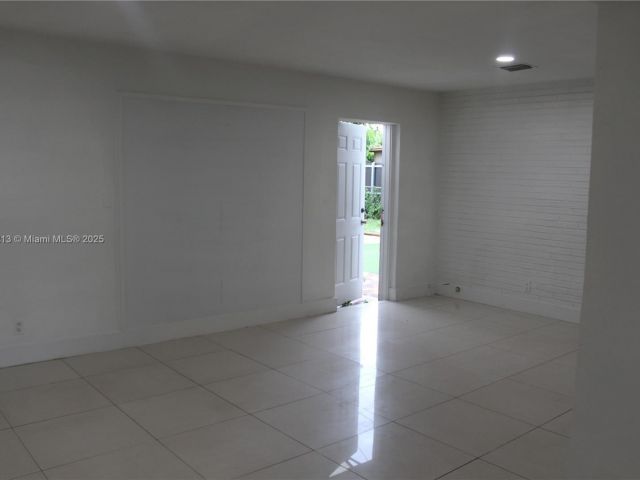 Продажа дома по адресу  - фото 6287552