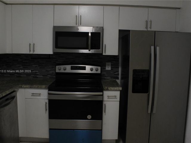 Продажа дома по адресу  - фото 6287555