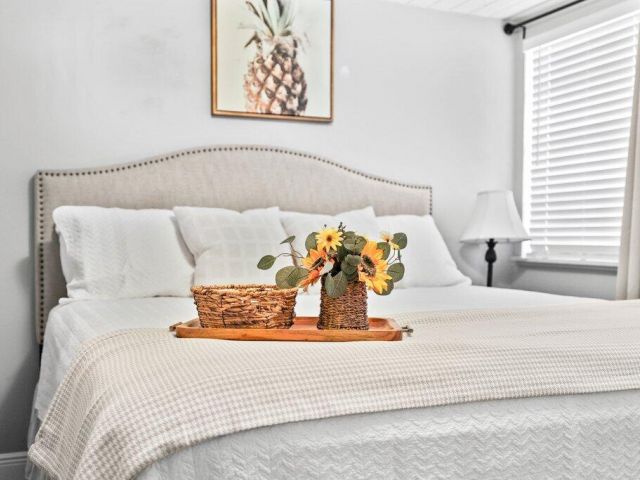 Продажа дома по адресу 5219 NE 20 Ter Terrace - фото 6288609