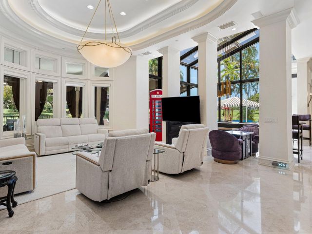 Продажа дома по адресу 319 Mizner Lake Estates Drive - фото 6318105