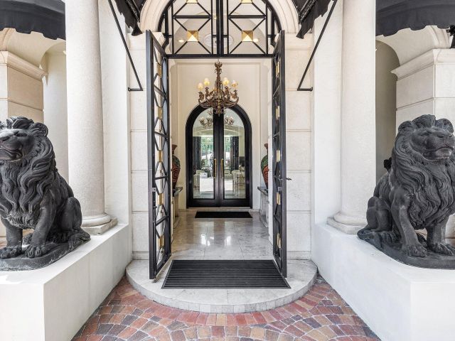 Продажа дома по адресу 319 Mizner Lake Estates Drive - фото 6318107