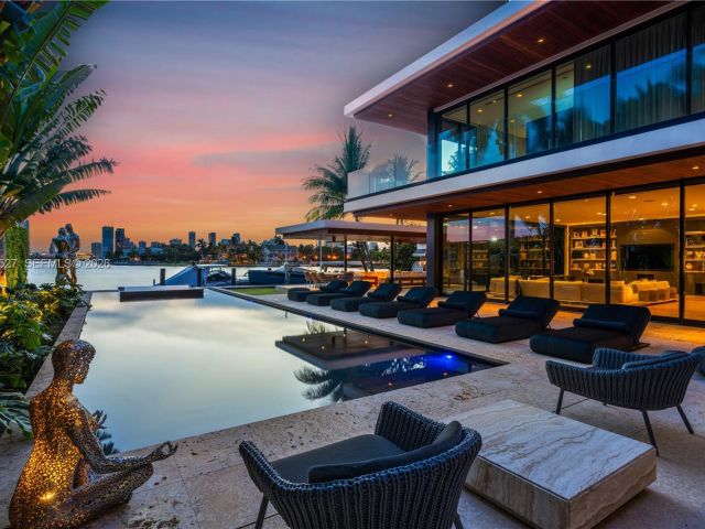 Продажа дома по адресу 126 W San Marino Dr - фото 6296570