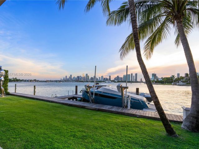 Продажа дома по адресу 126 W San Marino Dr - фото 6296577