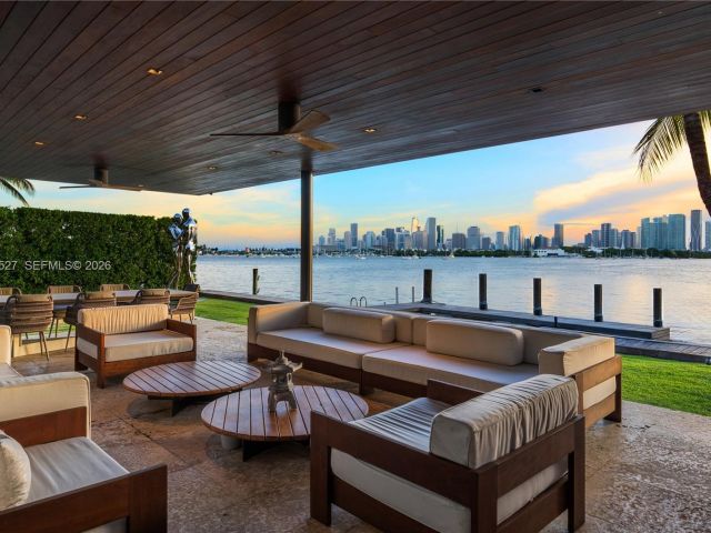 Продажа дома по адресу 126 W San Marino Dr - фото 6296578