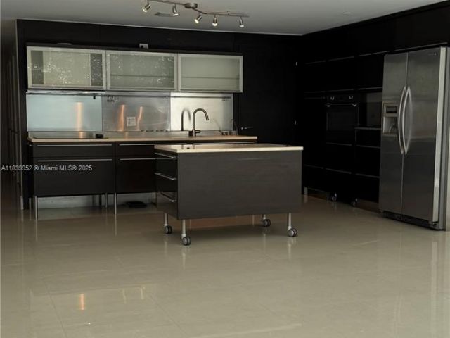 Продажа квартиры #323 - фото 6393971