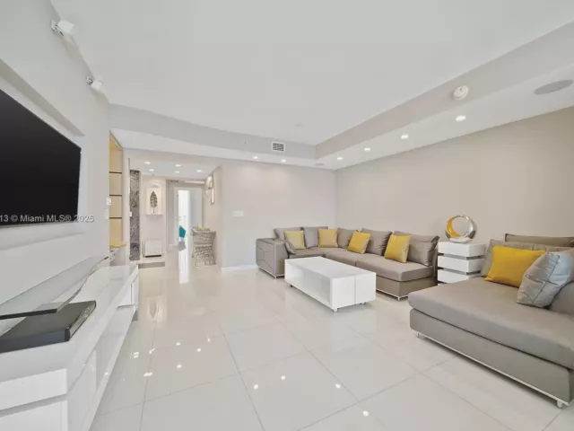 Квартира в аренду номер4205 (AVAILABLE NOW) - фото 6293325