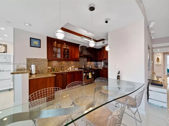 Квартира в аренду номер4205 (AVAILABLE NOW) - фото 6293314