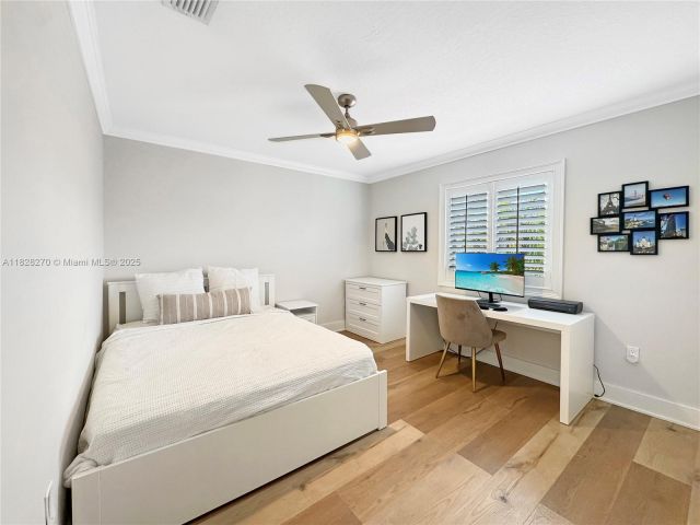 Продажа дома по адресу 15863 SW 55th Ter - фото 6293160