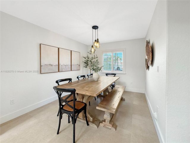 Продажа дома по адресу 15863 SW 55th Ter - фото 6293163