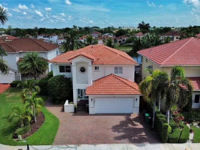 Продажа дома по адресу 15863 SW 55th Ter - фото 6293175