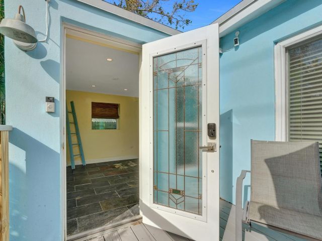 Продажа дома по адресу 301 SW 9th - фото 6291239