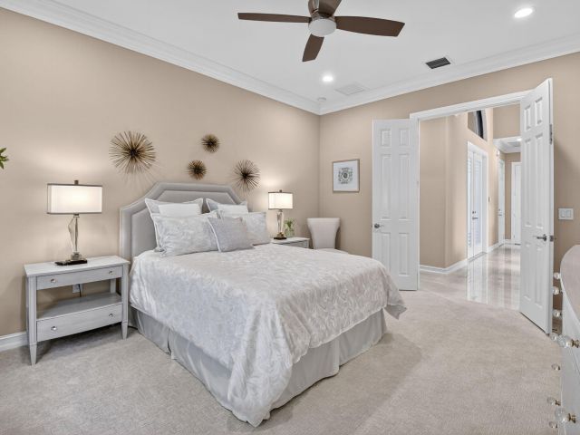 Продажа дома по адресу 8365 Hawks Gully Avenue - фото 6316243