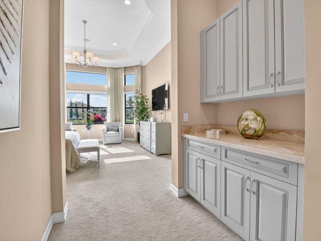 Продажа дома по адресу 8365 Hawks Gully Avenue - фото 6316251