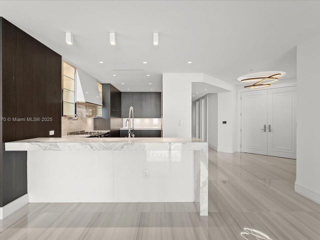 Квартира в аренду номер2102 - фото 6293247