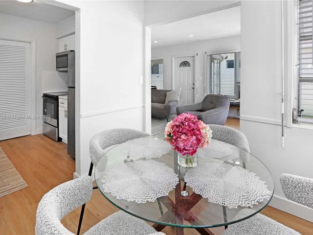 Дом в аренду по адресу 326 Van Buren St 326 - фото 6292460