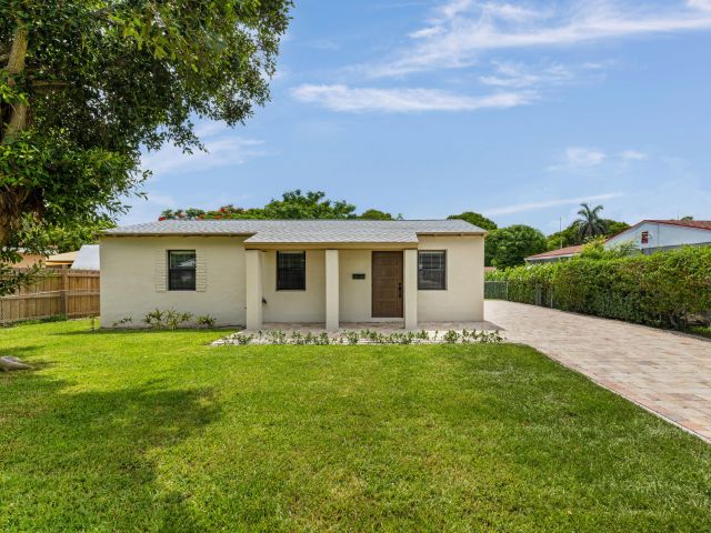 Дом в аренду по адресу 3015 Robert Road - фото 6294703