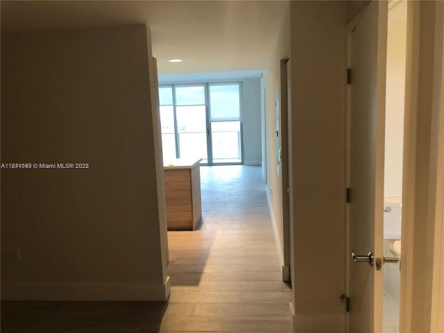 Продажа квартиры #1205 - фото 6294034