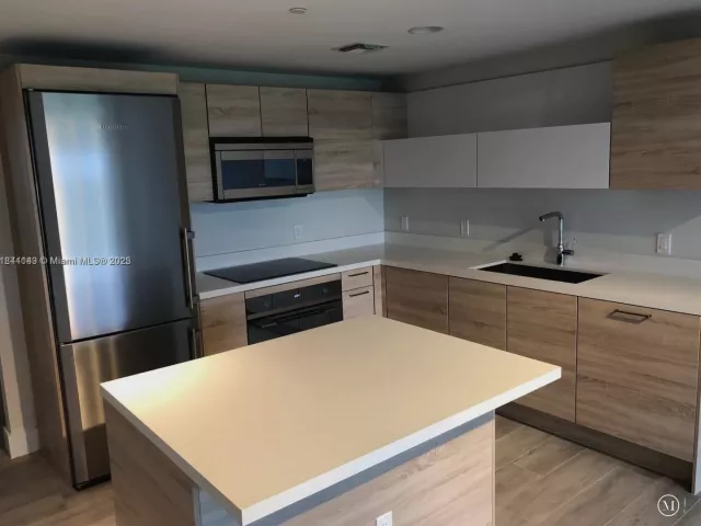 Продажа квартиры #1205 - фото 6294028