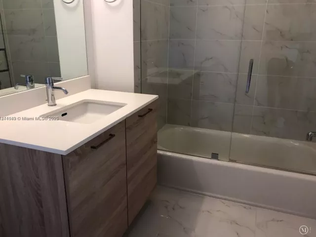 Продажа квартиры #1205 - фото 6294032