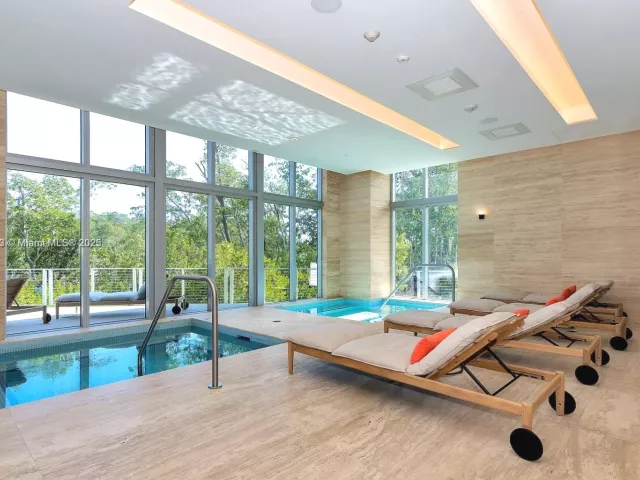 Продажа квартиры #1205 - фото 6294018