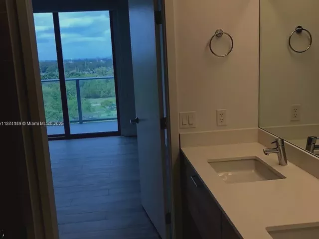 Продажа квартиры #1205 - фото 6294024