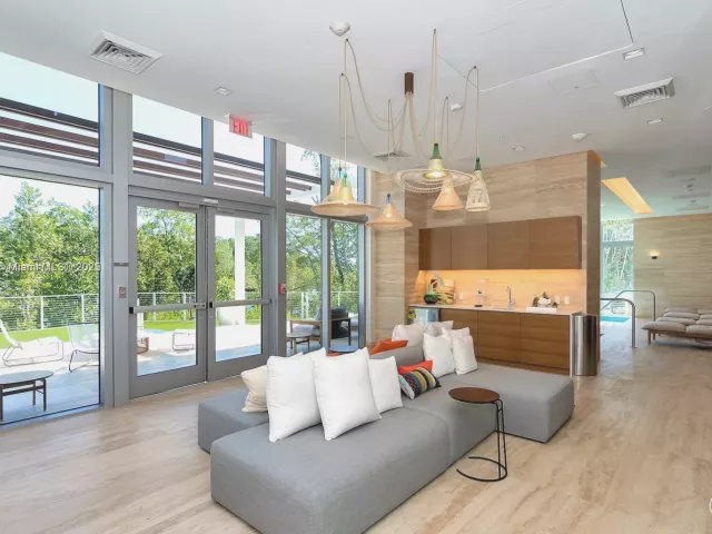 Продажа квартиры #1205 - фото 6294016